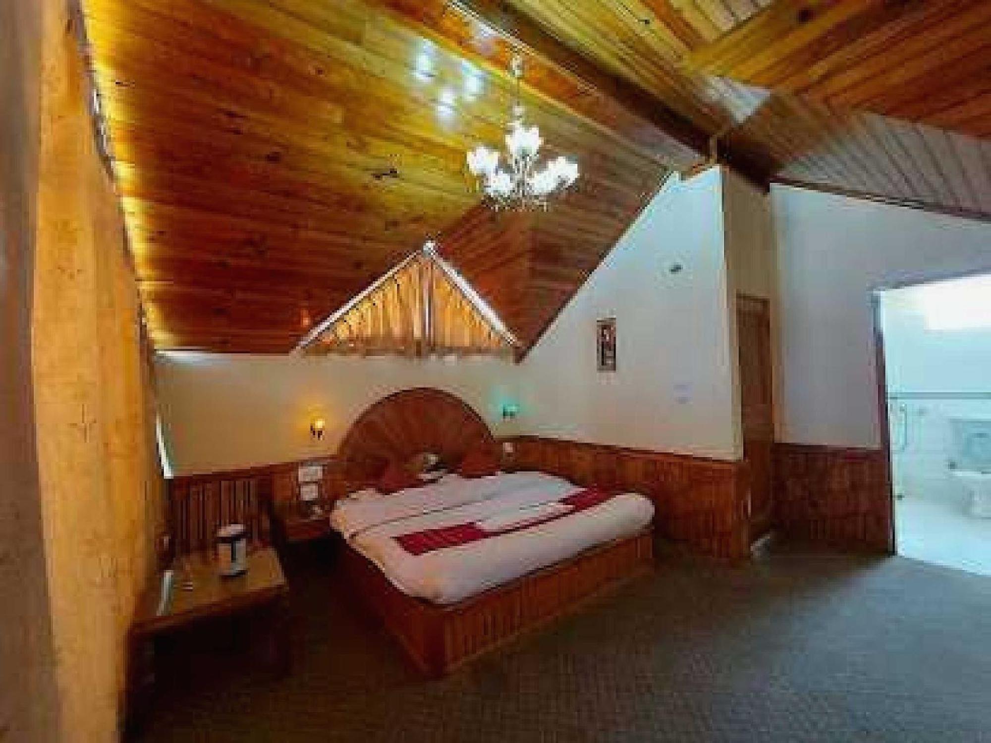 Hotel O Antriksh Cottage Manāli エクステリア 写真