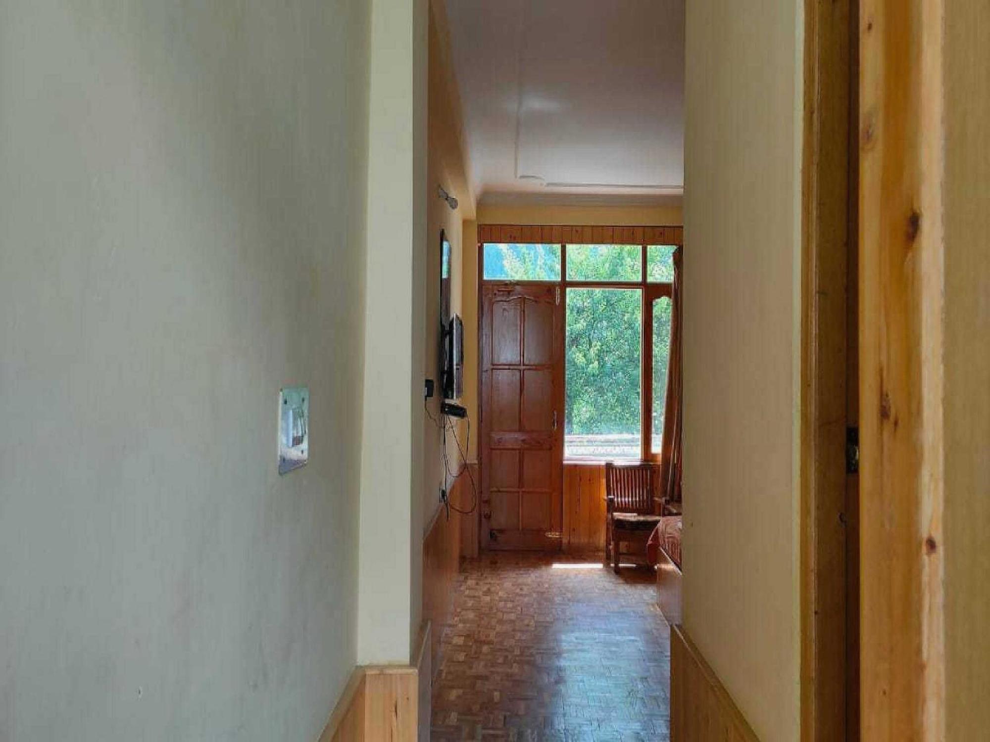 Hotel O Antriksh Cottage Manāli エクステリア 写真