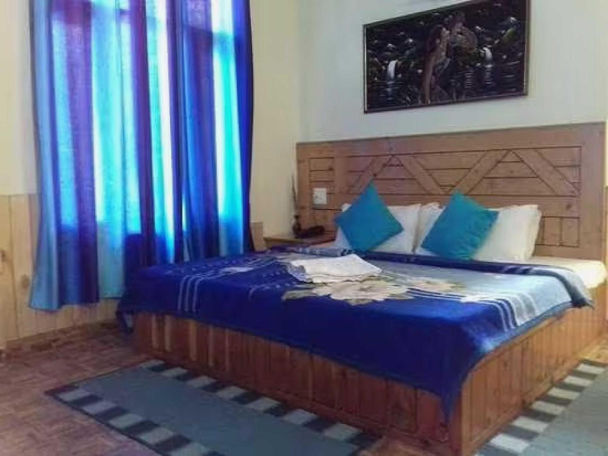 Hotel O Antriksh Cottage Manāli エクステリア 写真