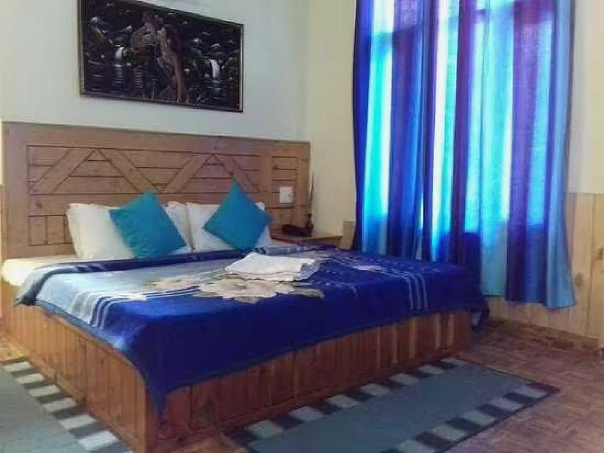 Hotel O Antriksh Cottage Manāli エクステリア 写真