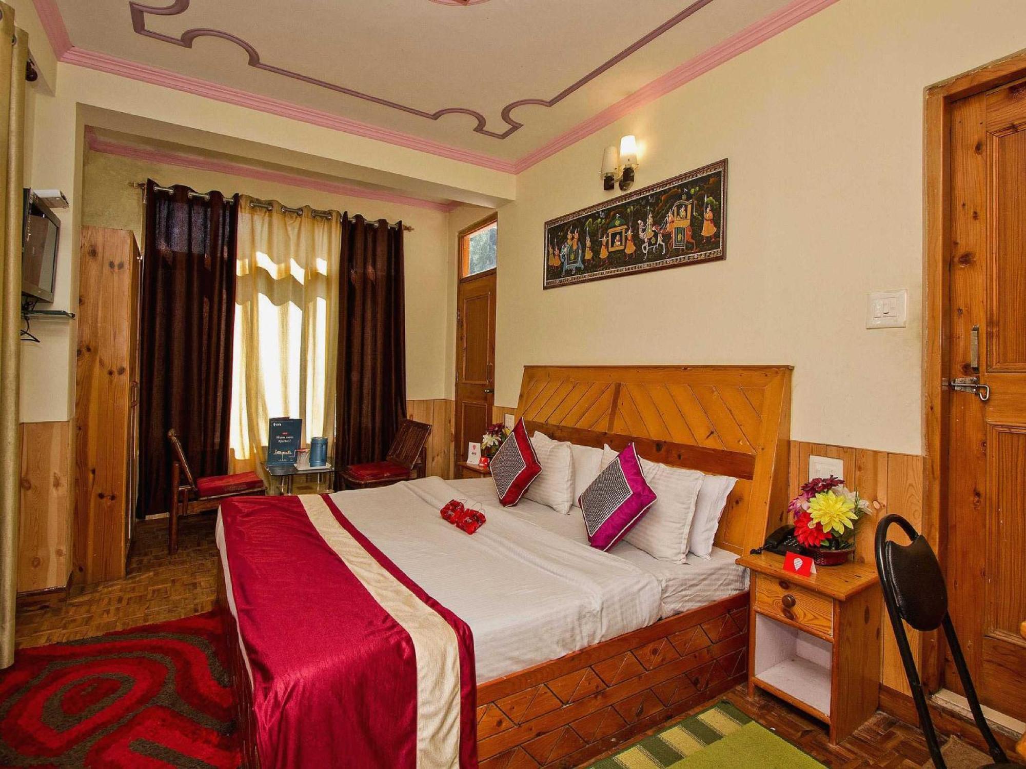 Hotel O Antriksh Cottage Manāli エクステリア 写真